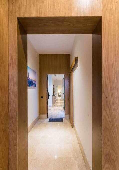Seville Luxury Downtown Suite Eksteriør billede